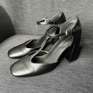 Marc Fisher LTD Black T-Strap Block Heel Pumps Square Toe Women's Size 6.5 M